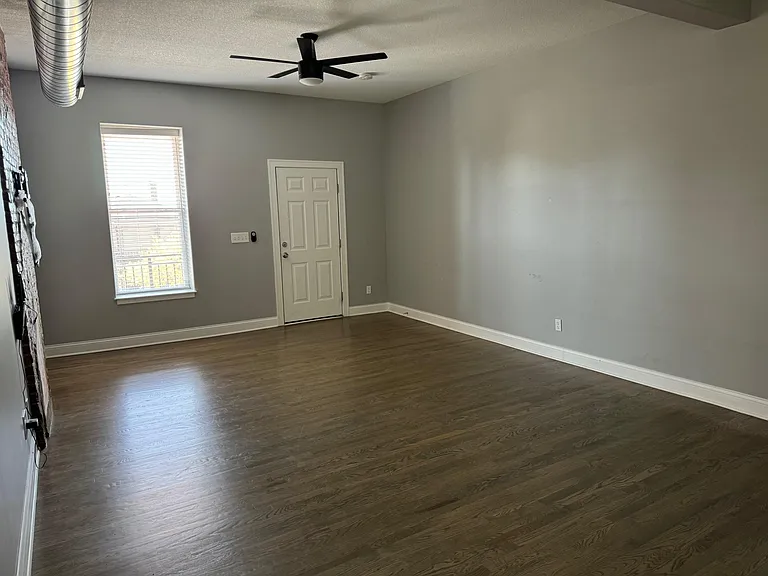 All rooms feature faux wood blinds. Windows are energy efficient and tilt in for easy cleaning.