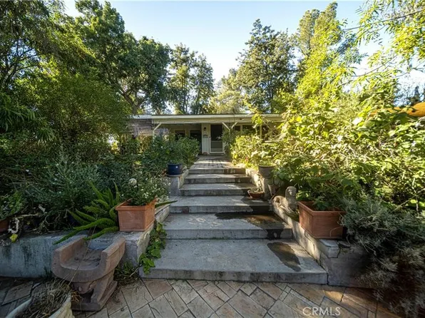 9522 La Canada Way, Sunland, CA 91040