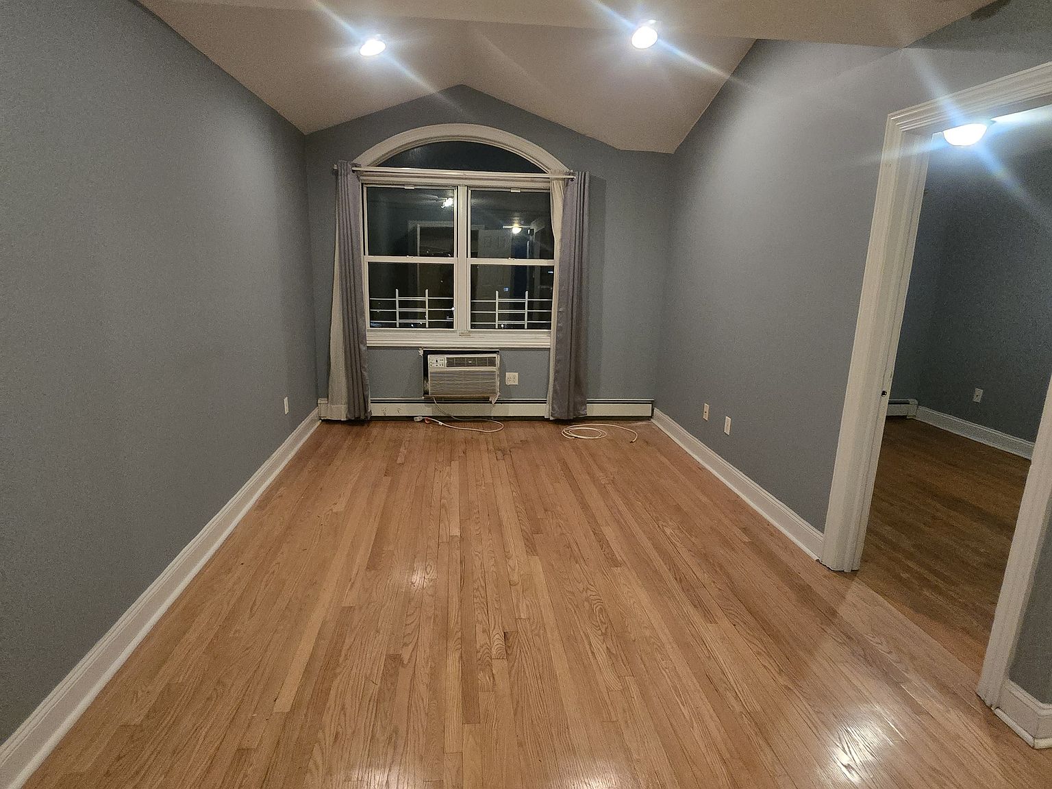 12104 25th Rd Floor 3, Flushing, NY 11354 | Zillow