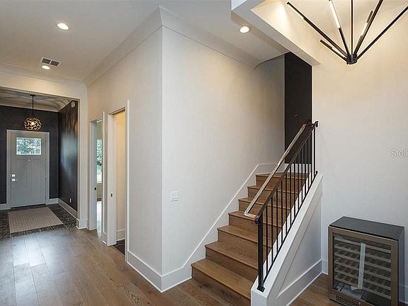 3rd image of 2212 Princeton Ct