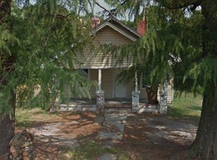 2930 E Market St, Greensboro, NC 27405