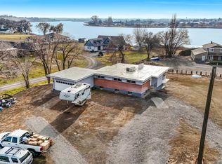 8061 NE Valley Road, Moses Lake, WA 98837