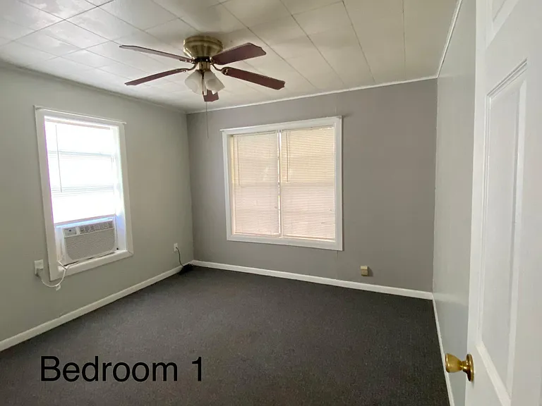 508 College St — Photo 12