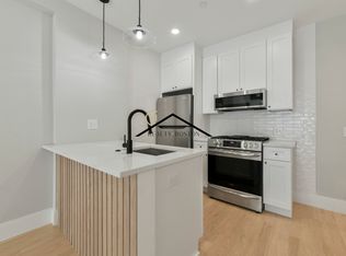 219 Paris St #3, Boston, MA 02128