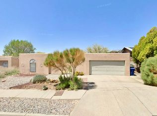 1129 Monte Largo Dr NE, Albuquerque, NM 87123