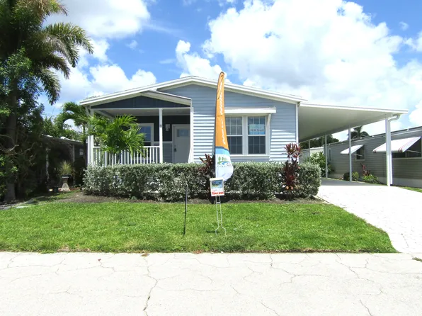 15 Moa Ct #858, Fort Myers, FL 33912
