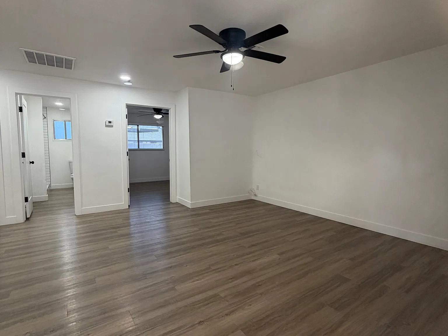 2 bed, 850 sqft, $1,450 — Photo 3