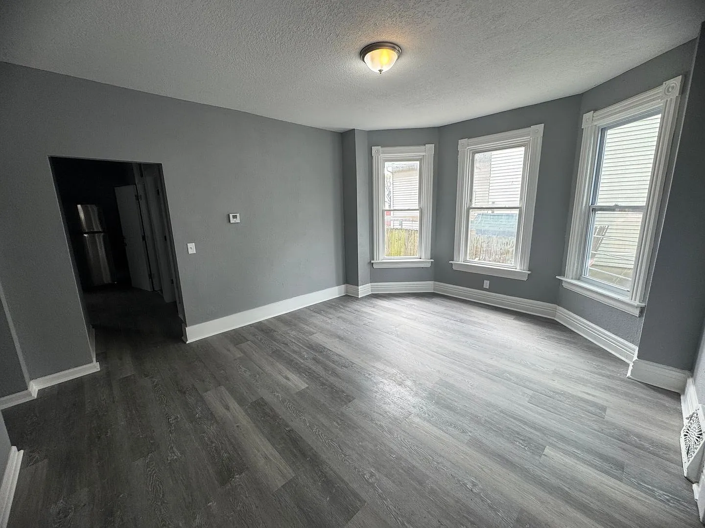 HM 1315 Brown St — Photo 3