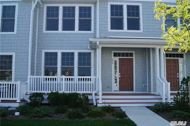 1st image of 111 Gettysburg Dr