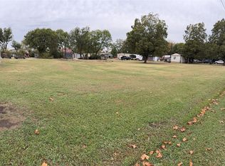 208 S Porch St, Tioga, TX 76271