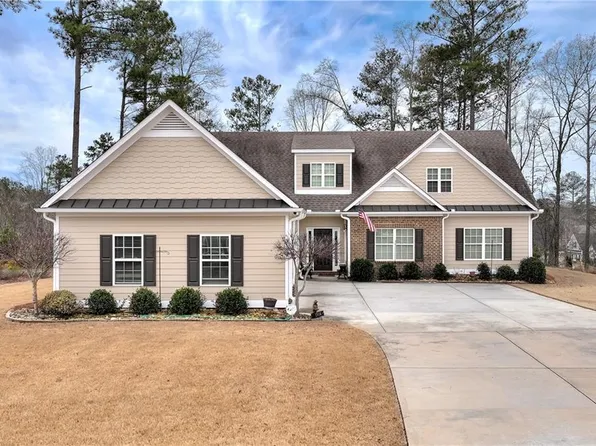3504 Laurel River Point, Gainesville, GA 30504