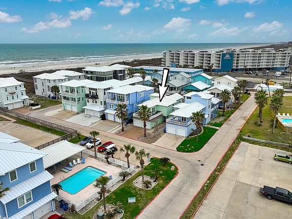 3rd image of 979 Banyan Beach Dr