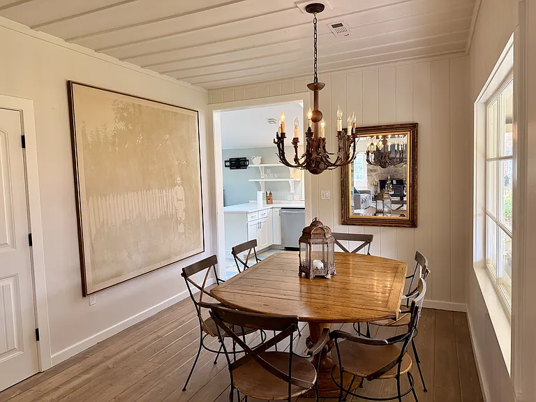 2099 Emigrant Creek Rd — Photo 4