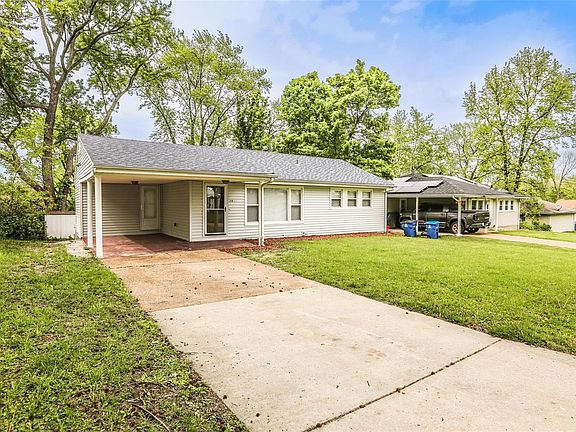 2nd image of 2055 Wilbert Dr