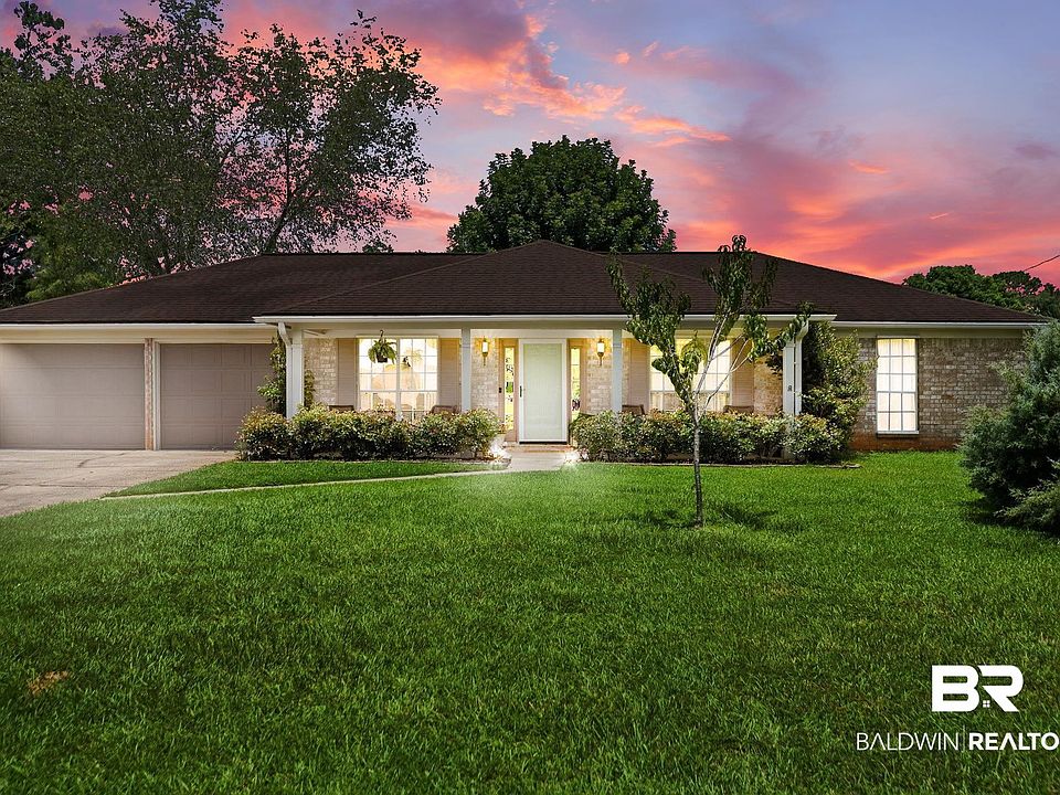 1st image of 53 Magnolia Cir N
