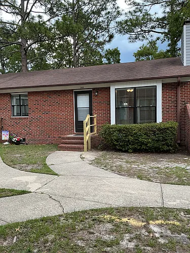 583 Countrytown Dr Photo 1