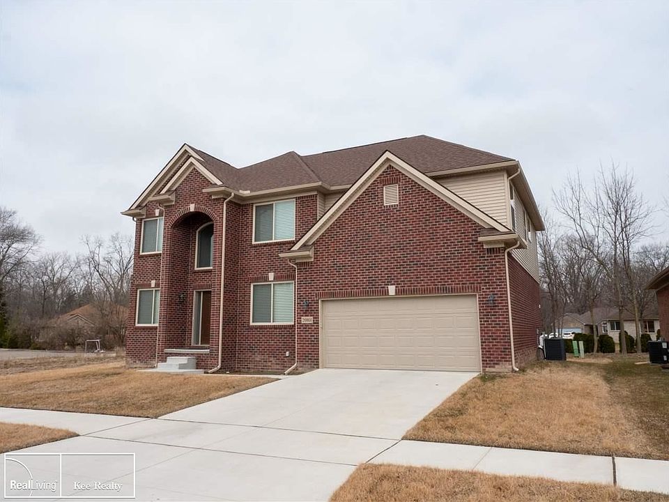 1st image of 20801 Oakridge Dr