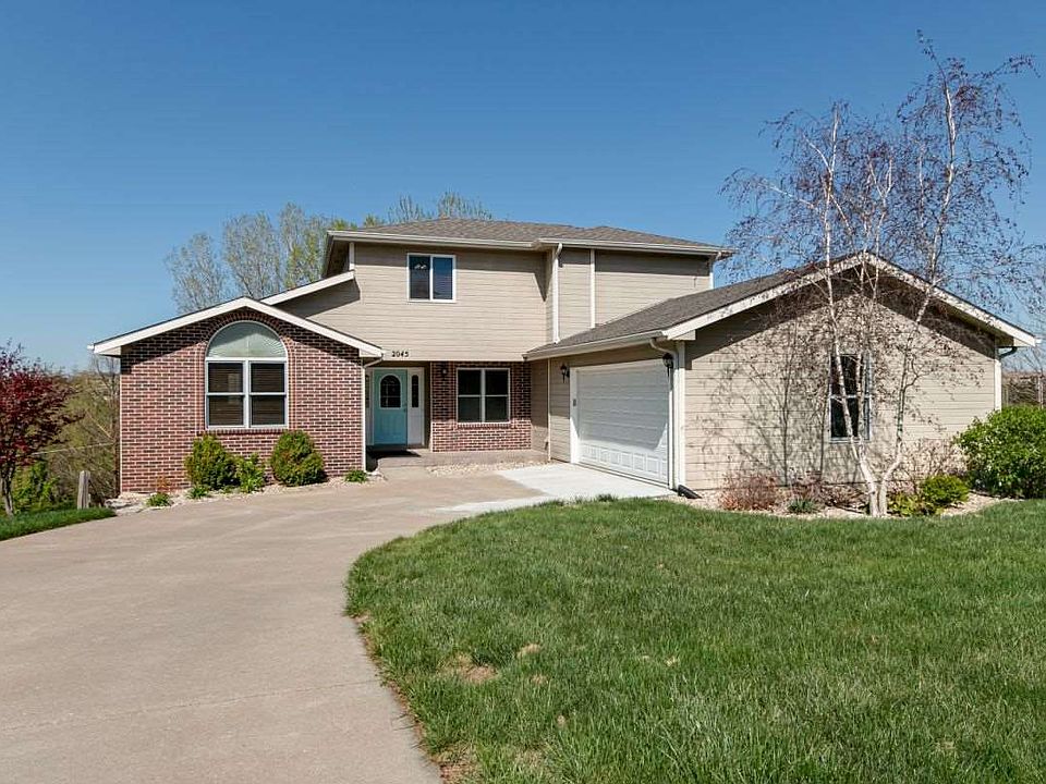1st image of 2045 Estella Dr