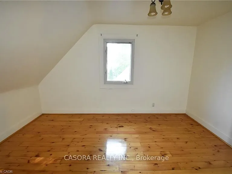 623 King Rd — Photo 23