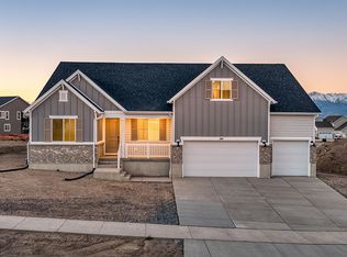 144 E Heron Hills Ave, Saratoga Springs, UT 84045