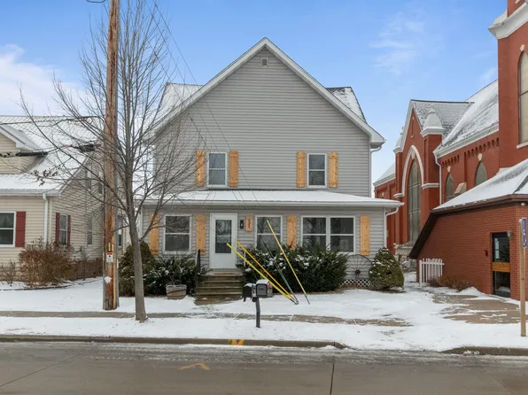 433 Turner St, Wrightstown, WI 54180