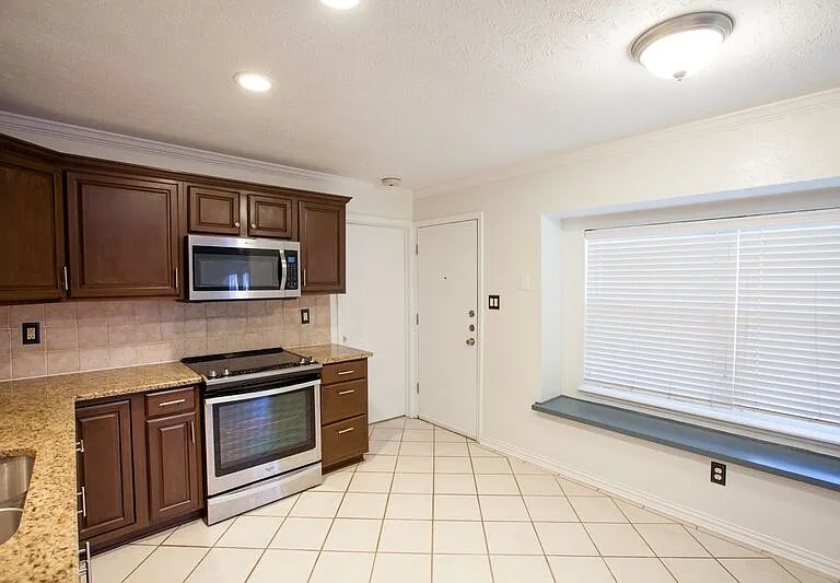 5713 Baker Dr — Photo 27