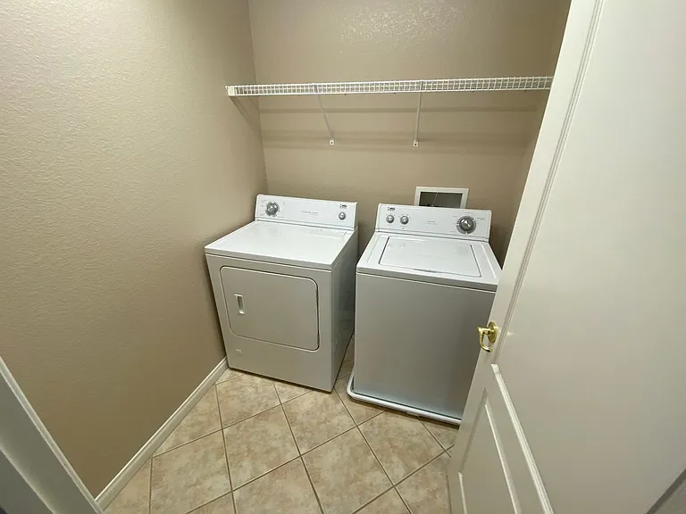11645 Royal Derwent Dr — Photo 15