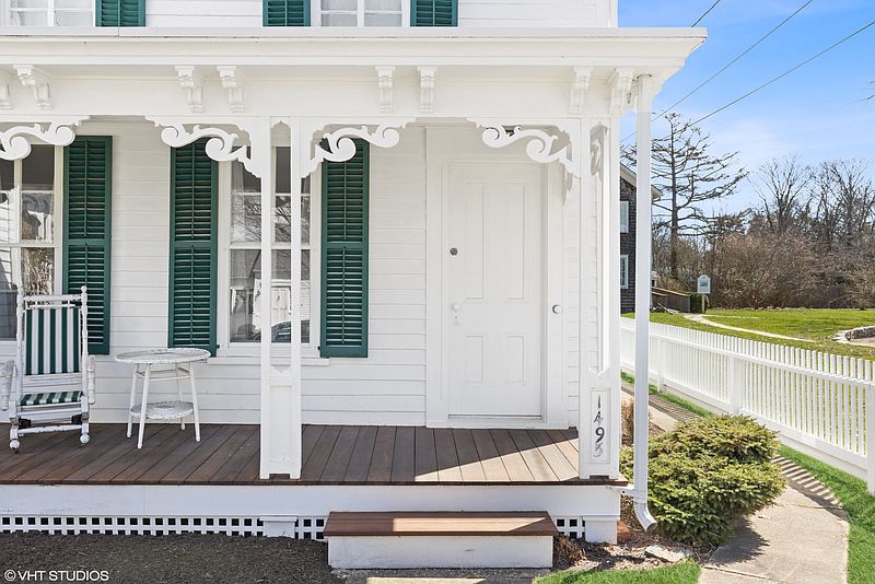 1495 Village Ln, Orient, NY 11957 | Out East