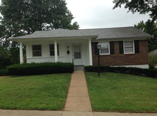 9672 Amona Ct, Saint Louis, MO 63123