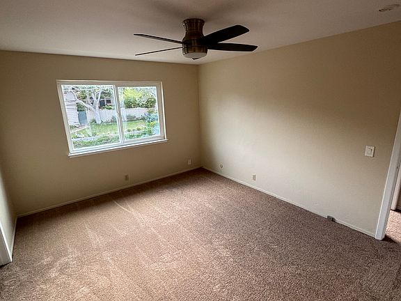 4th image of 181 Central Ave #18
