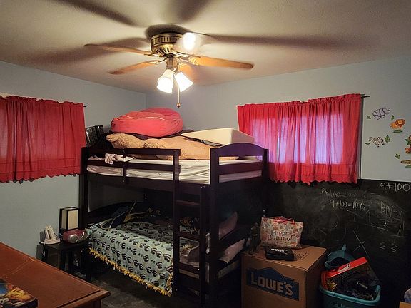 5th image of 2086 Norton St