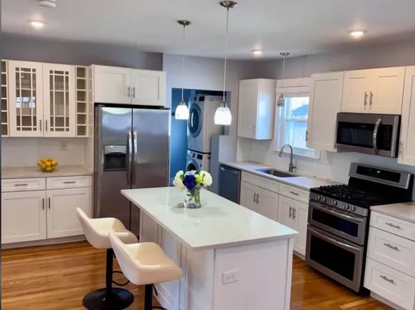 30 Evans St Unit 1, Medford, MA 02155