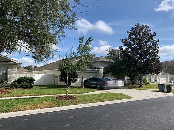 3rd image of 30736 Lanesborough Cir