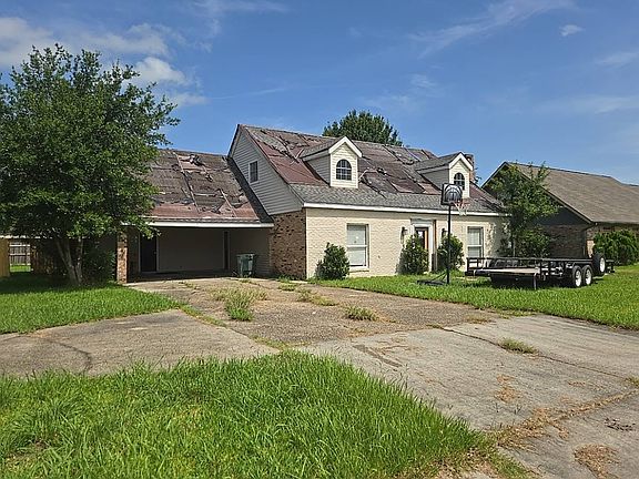 3rd image of 1466 Saint Charles St