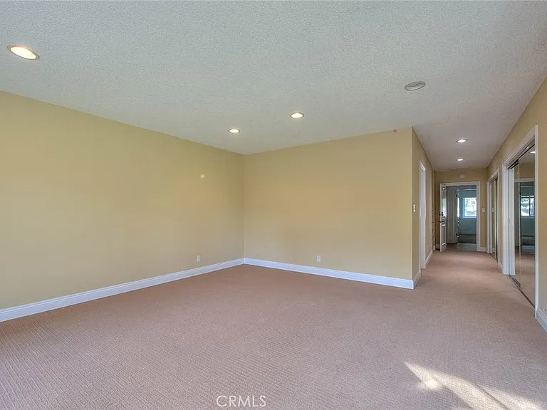 16612 Park Lane Cir — Photo 29