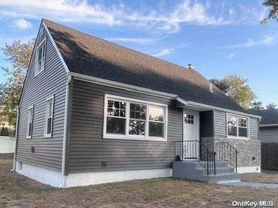 875 Strang Drive, Wantagh, NY, 11793