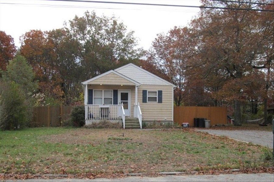 1st image of 58 Colin Dr
