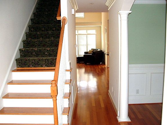 2nd image of 303 Arsenal Dr