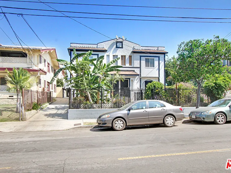 2625 San Marino St — Photo 13