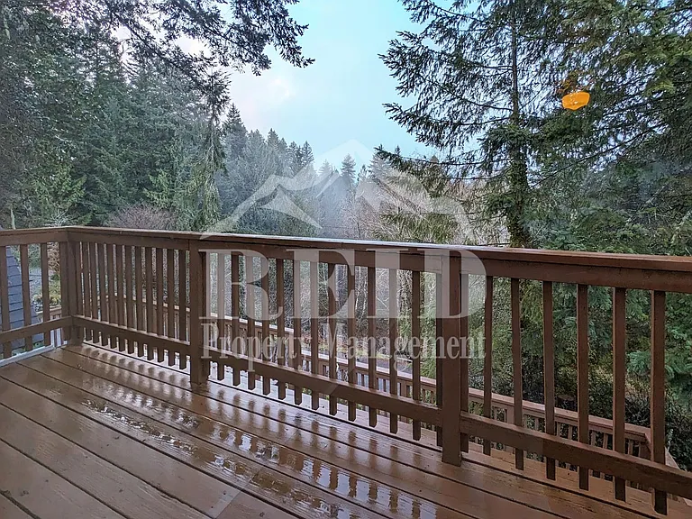 671 Creekside Dr — Photo 22