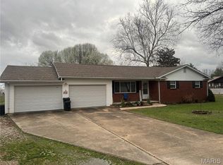 54 County Road 560, Poplar Bluff, MO 63901