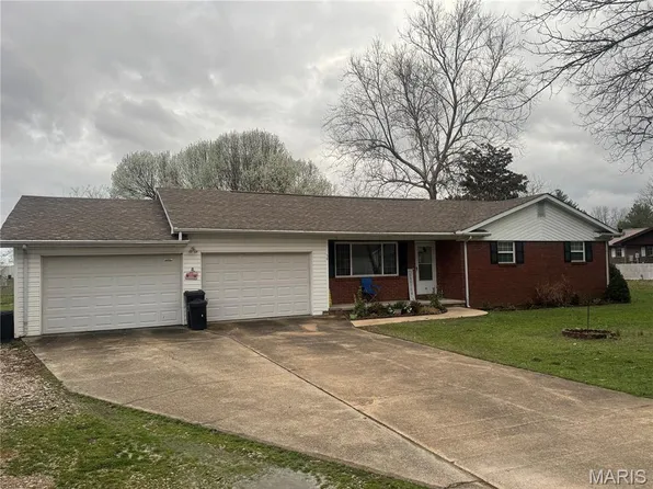 54 County Road 560, Poplar Bluff, MO 63901