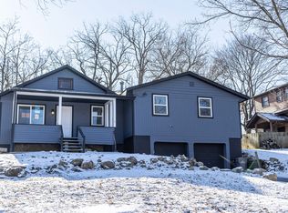 85 Jerusha Ave, Elgin, IL 60123