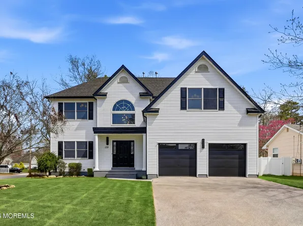 139 Mermaid Drive, Manahawkin, NJ 08050