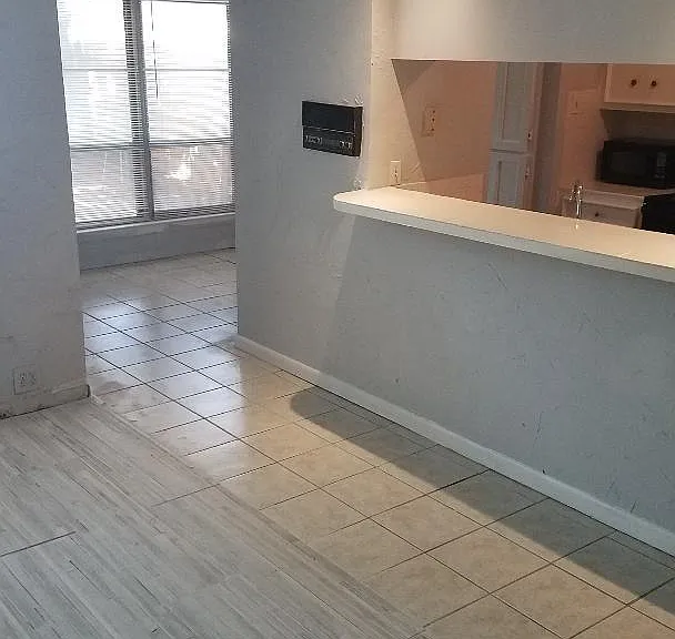 2020 Court Pl — Photo 2