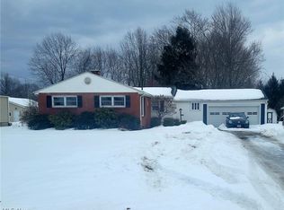 345 Fairview Ave, Canfield, OH 44406