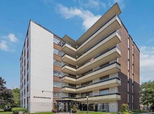 921 Midland Ave #302, Toronto, ON M1K 4G2