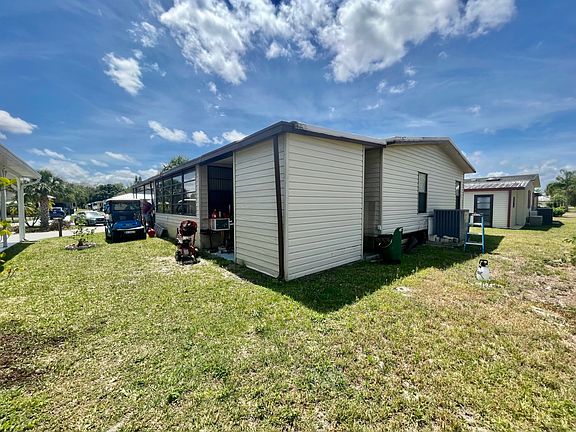 5th image of 13974 Zorzal Ave