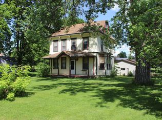 202 N Jefferson Ave, Battle Lake, MN 56515