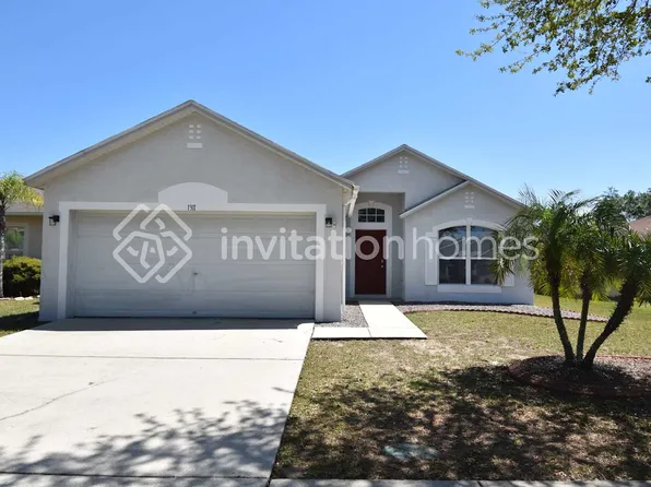 1311 Dragon Head Dr, Valrico, FL 33594